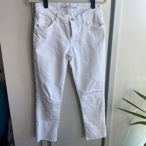 White Cropped Jeans